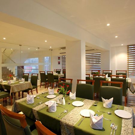 Park Residency Koothattukulam Kuttāttukulam Εξωτερικό φωτογραφία