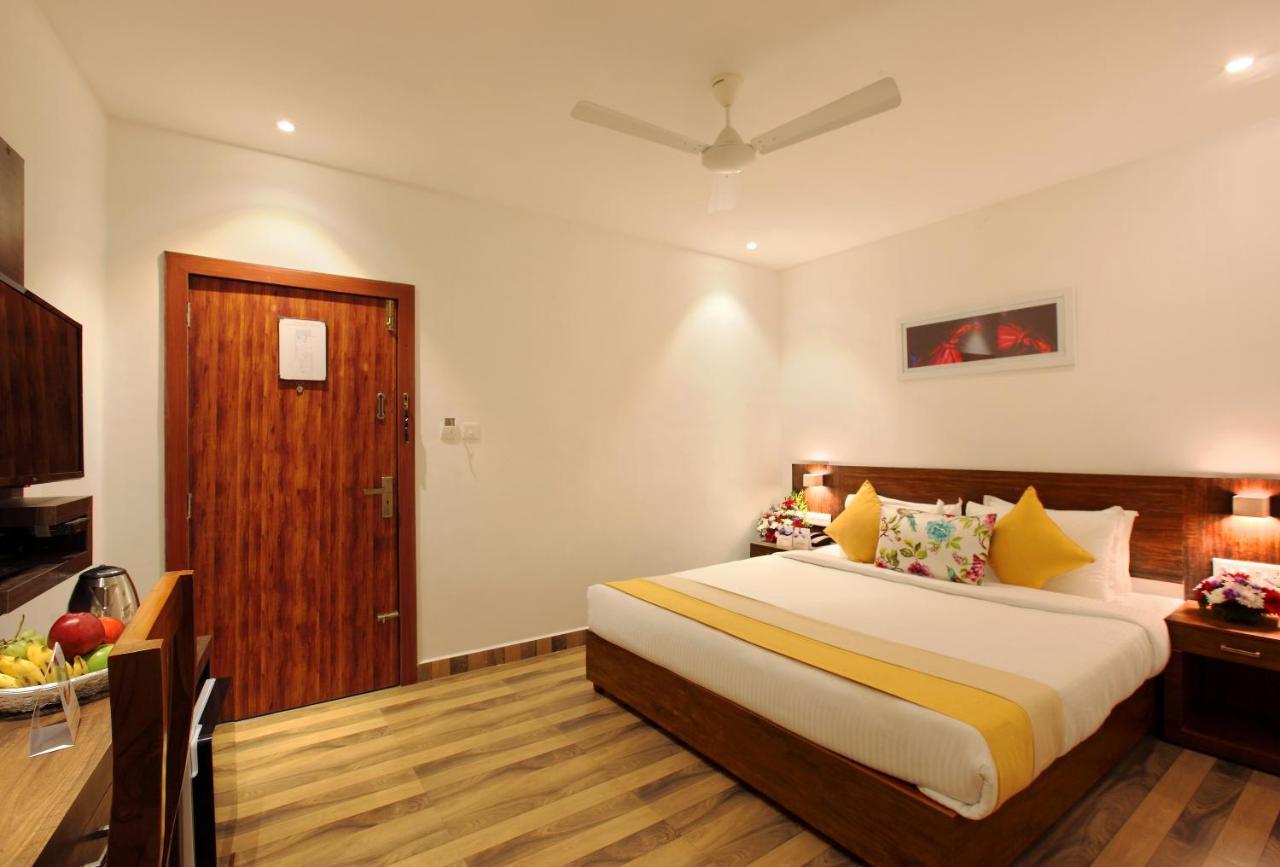 Park Residency Koothattukulam Kuttāttukulam Εξωτερικό φωτογραφία