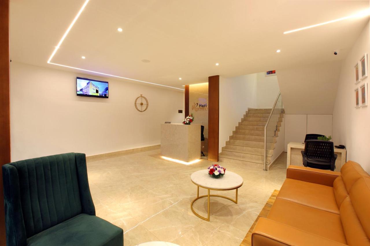 Park Residency Koothattukulam Kuttāttukulam Εξωτερικό φωτογραφία